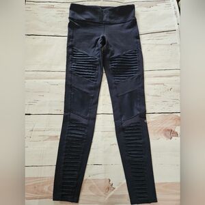 Alo Yoga Women's Athletic Dark Blue Leggings Size Small